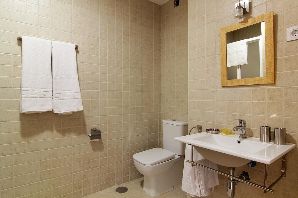 Hostal Yessy Candeleda Habitación foto