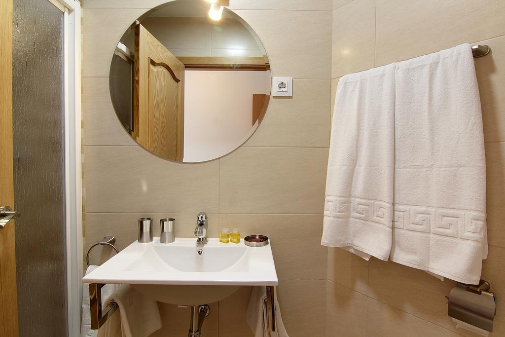 Hostal Yessy Candeleda Habitación foto